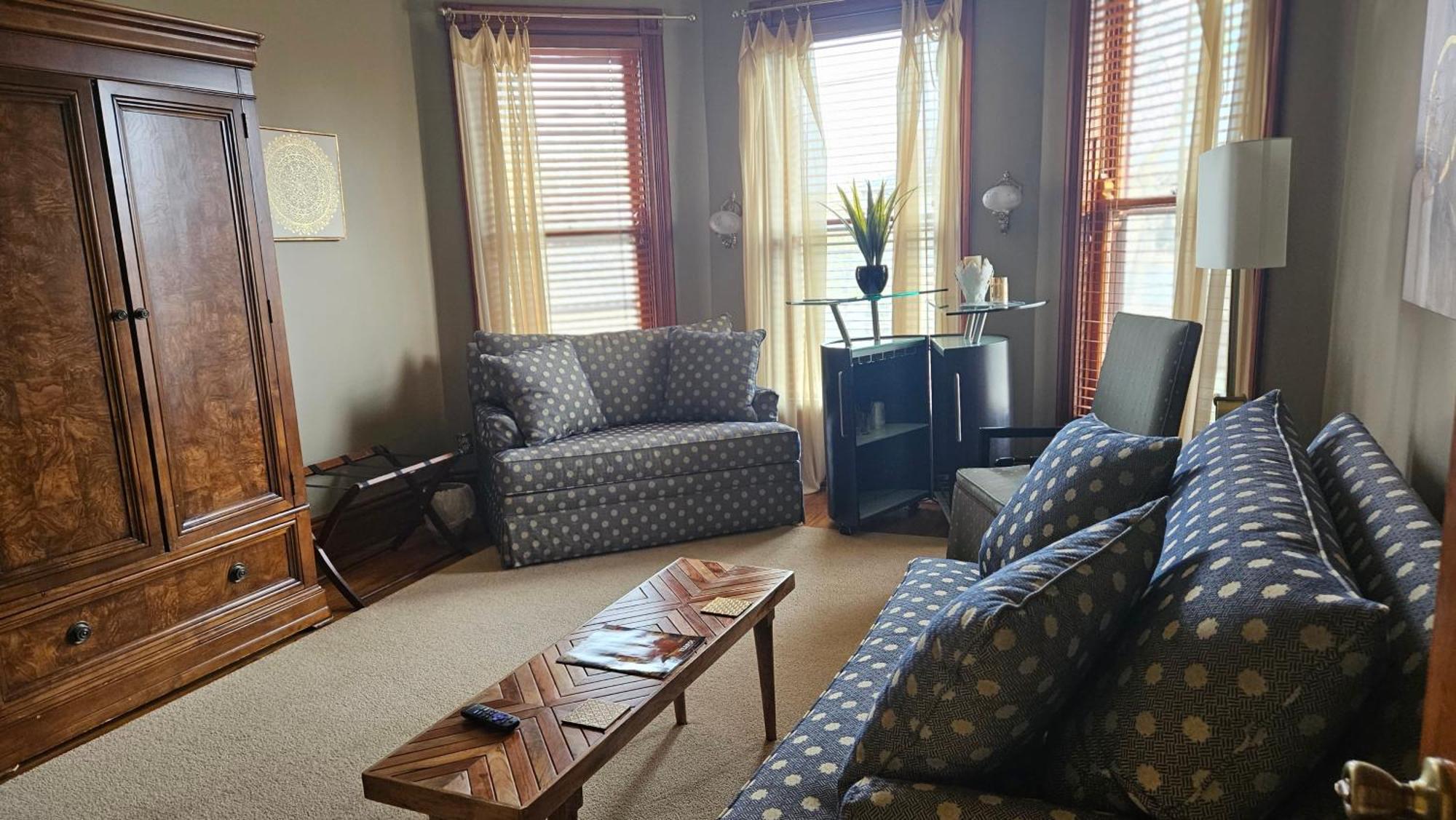 Historic Webster House Bed And Breakfast Inn ベイシティ エクステリア 写真